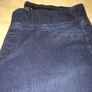 Boutique Pull on Jeggings